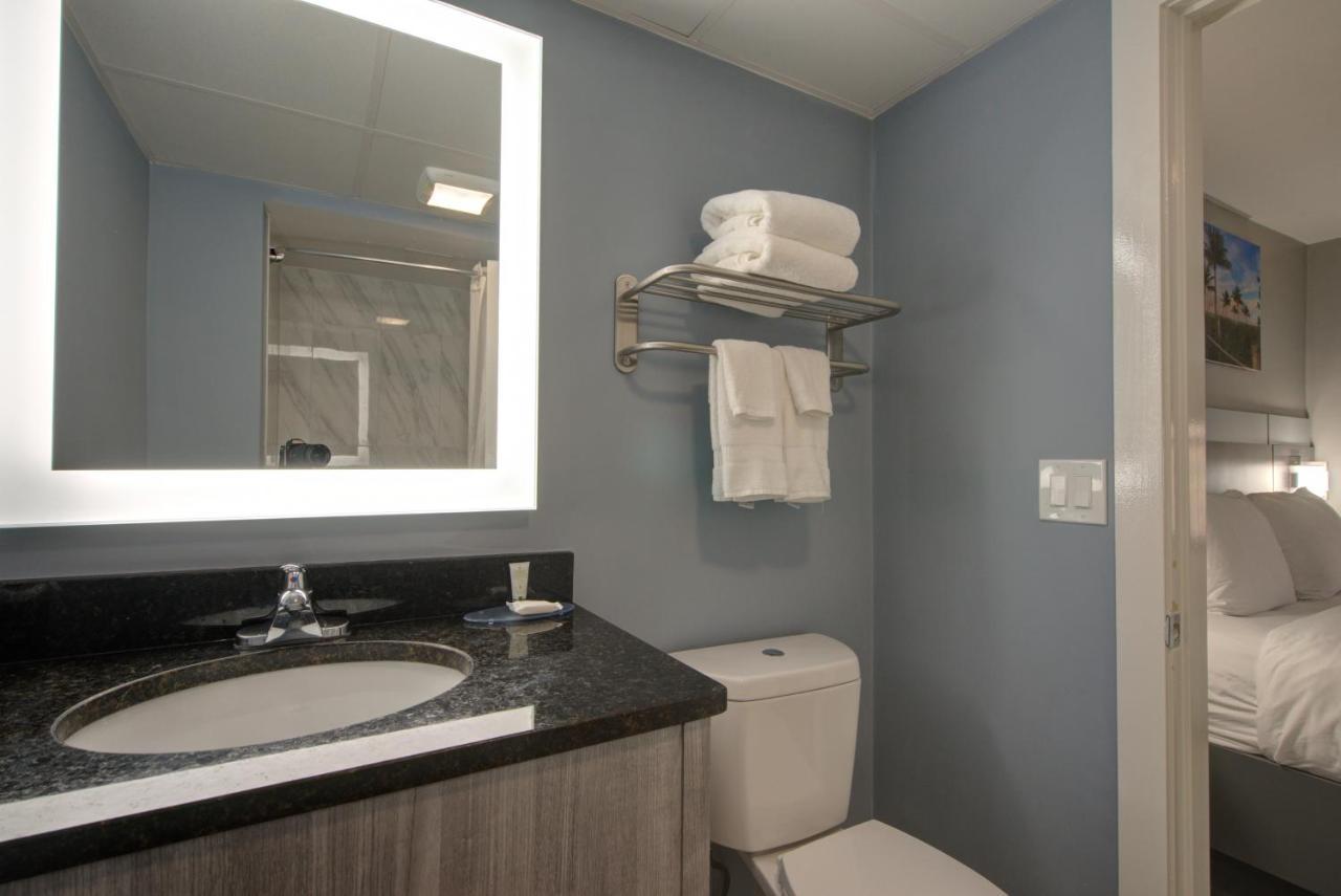 Clarion Pointe Tampa-brandon Near Fairgrounds And Casino Mango