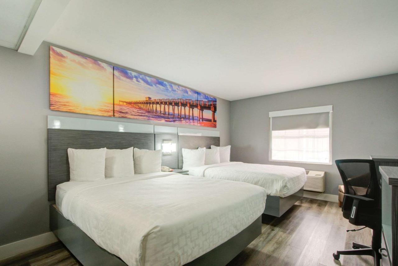 Clarion Pointe Tampa-brandon Near Fairgrounds And Casino Hotel Mango
