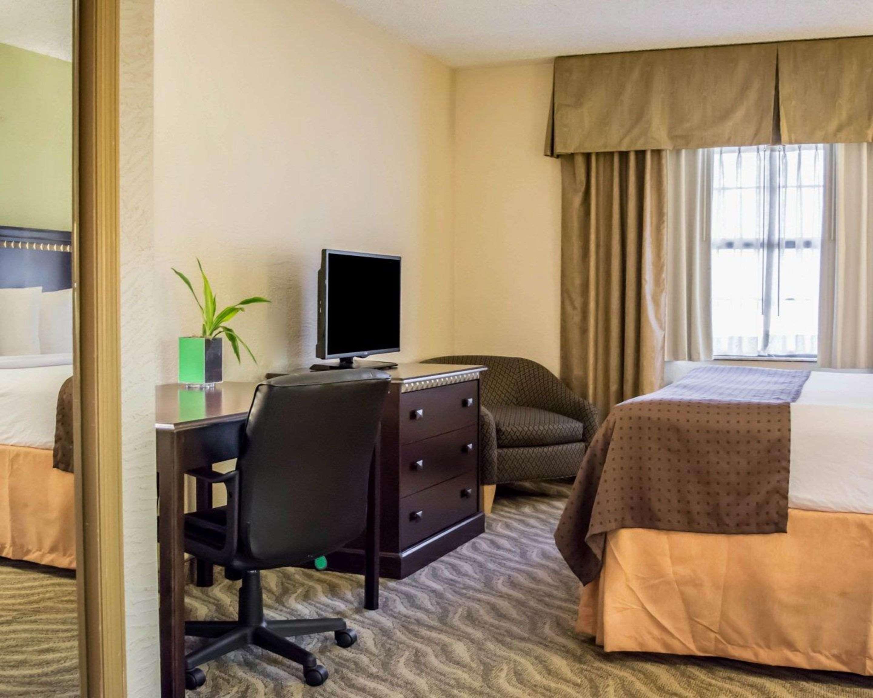 Clarion Pointe Tampa-brandon Near Fairgrounds And Casino 2* Mango